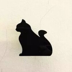Porte vêtement chat plexi noir ABITO PETROZZI chez 1001 Patères