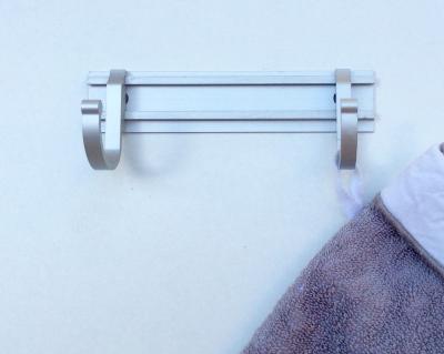 Image 1001 Patère Porte serviettes reglable salle de bain dans le site N°1 de patère et porte-manteaux de france