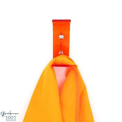 Image 1001 Patère patere en plexi orange adele petrozzi dans le site N°1 de patère et porte-manteaux de france