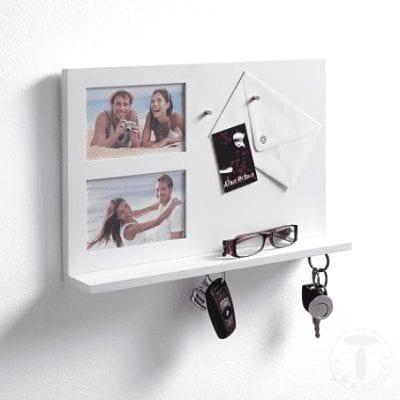 Panneau-memo-avec-etagere-range-cles-blanc-TOMASUCCI-REMINDER|Installation porte manteau en bois au mur: 1001 Patères vous explique!|Comment installer un porte manteau en bois? 1001 Patères vous explique!