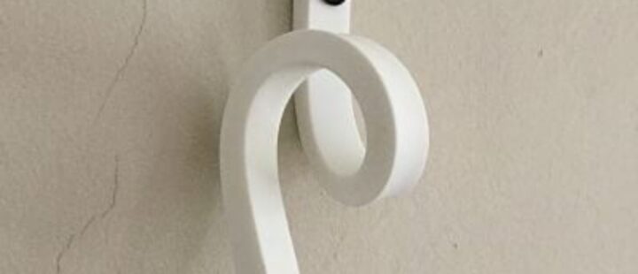 Image 1001 Patères Patère spirale éole résine blanche 1160x500 dans le site N°1 de patère et porte-manteaux de france